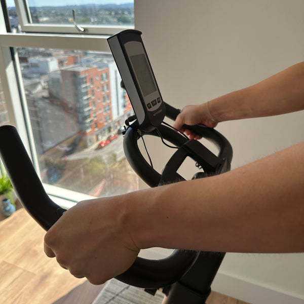 Hit Fitness G6 PRO Indoor Exercise Bike Lifestyle Console