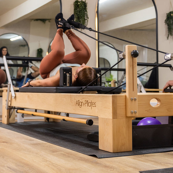 Align Pilates M8-Pro Maple Pilates Reformer (Box Included)