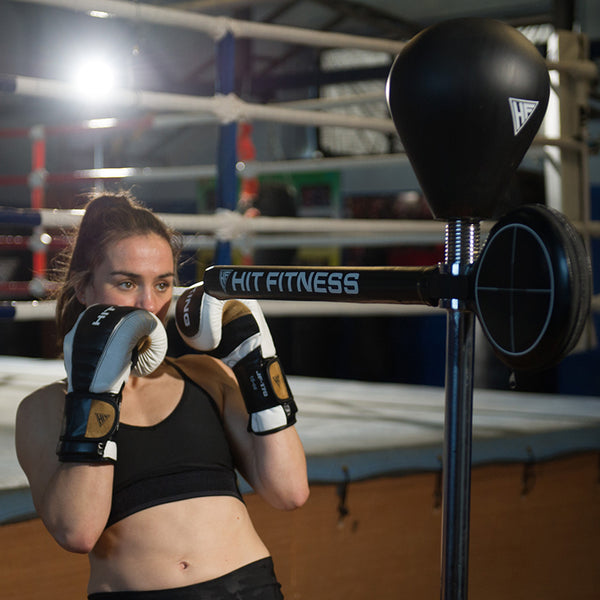 Head movement exercises with the HIT FITNESS Boxing Spar Bar