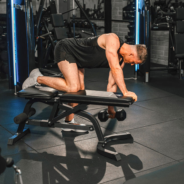 Hit Fitness SB42 Deluxe Utility Weight Bench - man exercising